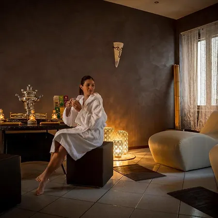 Mayer & Splendid - Wellness E 4* 代森扎诺-德尔加达