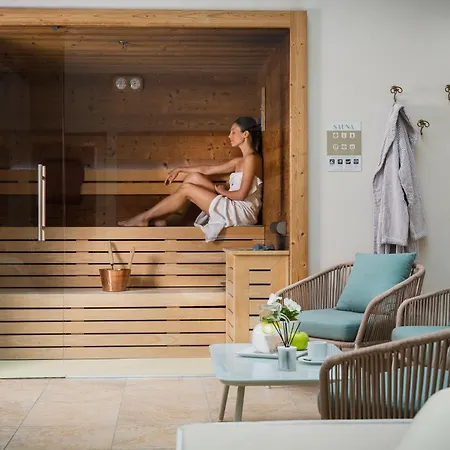 Mayer&splendid - Wellness E 4*