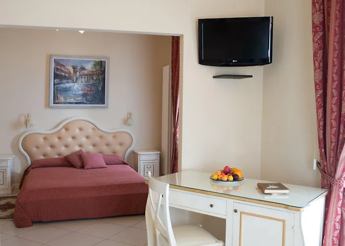 Mayer & Splendid - Wellness E Hotel 4*