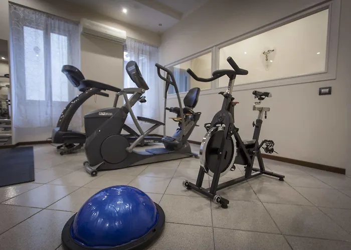 Mayer & Splendid - Wellness E Hotel 4*