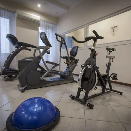 Mayer & Splendid - Wellness E Otel 4*